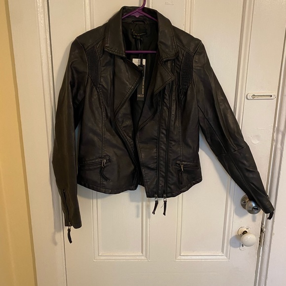 Faux leather jacket - Picture 6 of 6